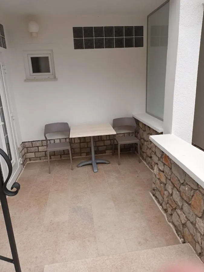 מאלי לוסיניי Appartment Ksenija 2 מאלי לוסיניי